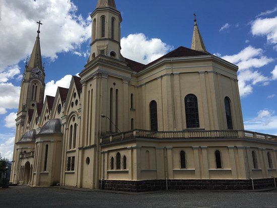Igreja Matriz Saoo Pedro Apostolo de Gaspar